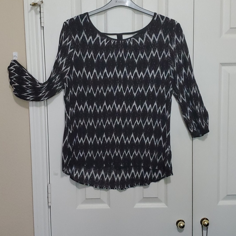 Cute back neckline detail!  Black, red, white.